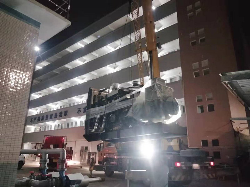 新機(jī)銷(xiāo)售現(xiàn)場(chǎng)